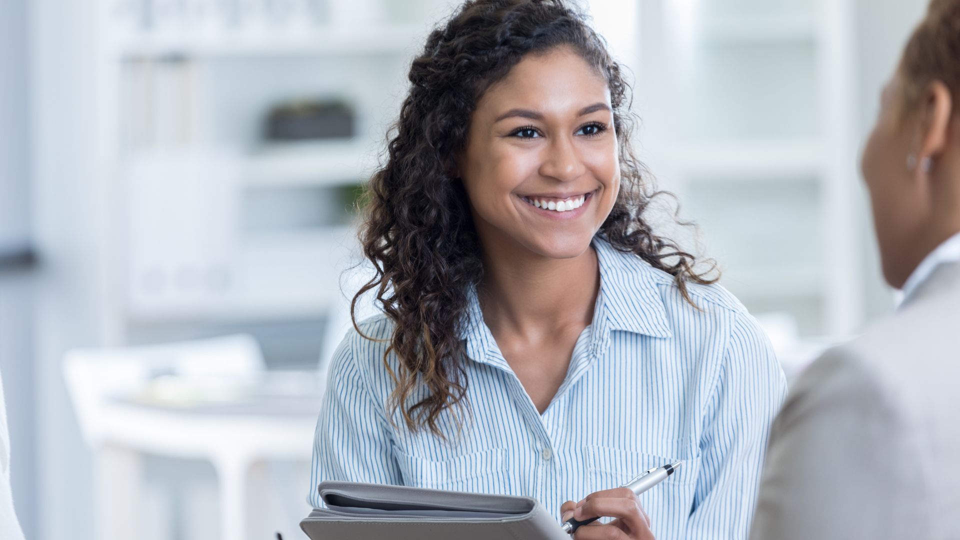 How to become a paralegal in South Africa